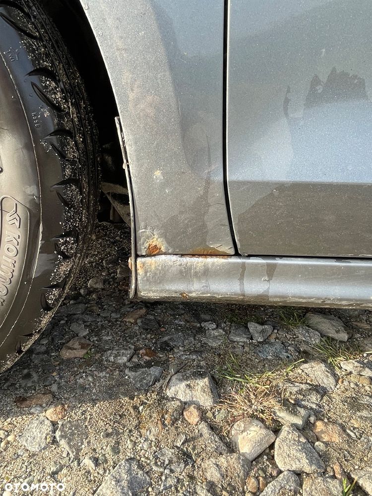 Volkswagen Jetta 1.6 TDI Highline - 12