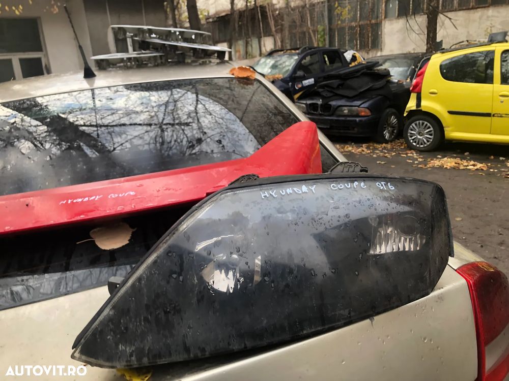 Far stanga Hyundai Coupe 2006 - 6