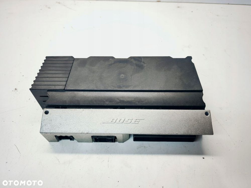 WZMACNIACZ BOSE AUDI A6 C6 4F0035223G 4F0910223J - 1