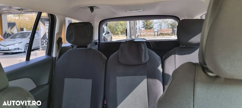 Citroën C4 Grand Space Tourer 1.5 BlueHDi S&S EAT8 Shine - 8
