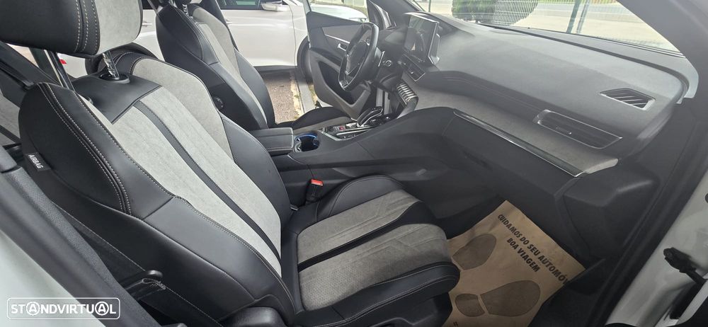 Peugeot 3008 1.6 Hybrid GT e-EAT8 - 33