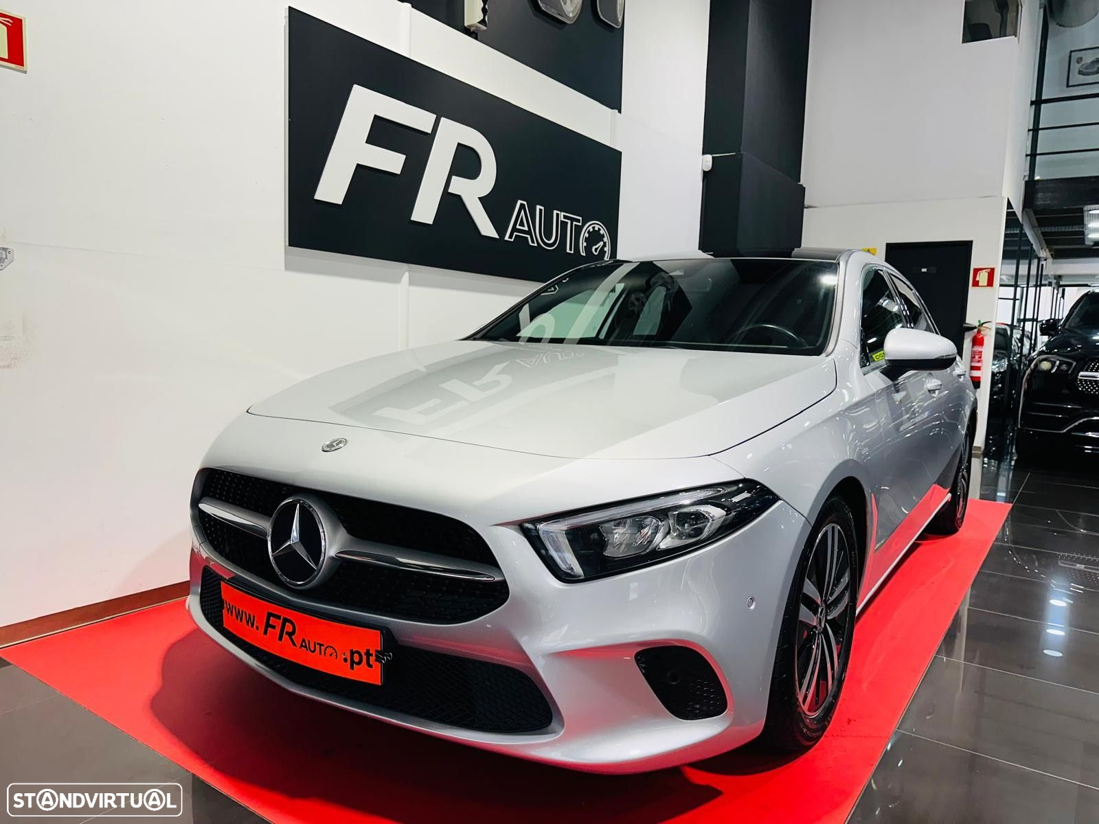 Mercedes-Benz A 180 d 7G-DCT - 17