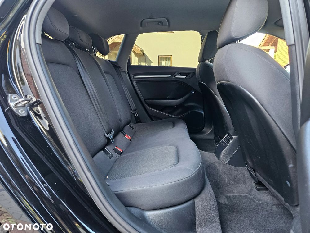 Audi A3 Sportback - 11