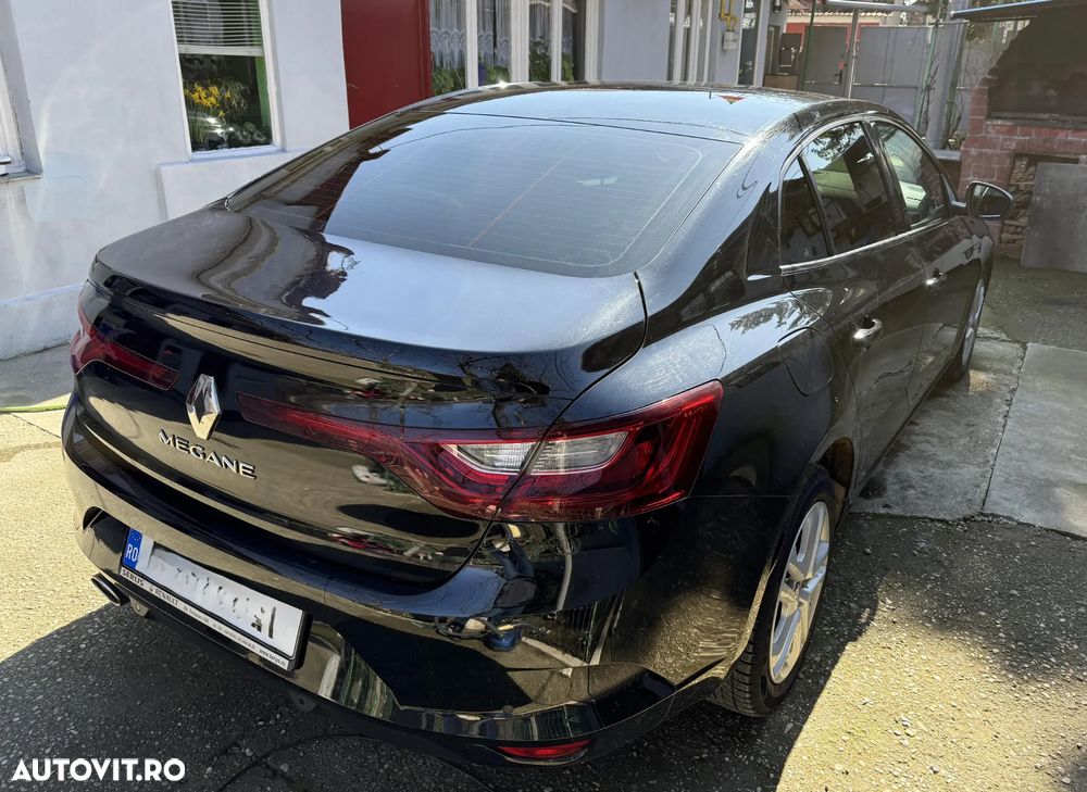 Renault Megane TCE GPF Zen - 4