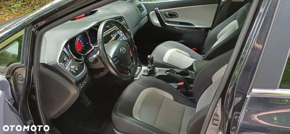 Kia Ceed 1.6 CRDi L - 8