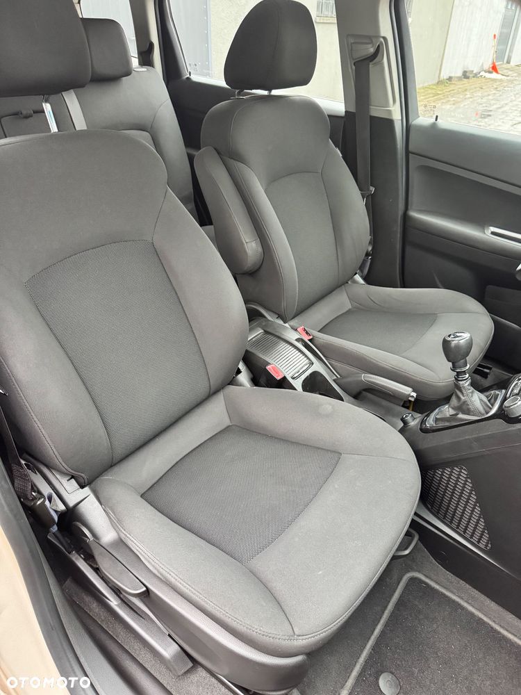 Chevrolet Orlando - 13