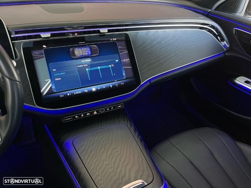 Mercedes-Benz E 300 Standard - 29