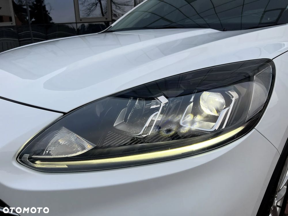 Ford Kuga 1.5 EcoBoost FWD Titanium - 35