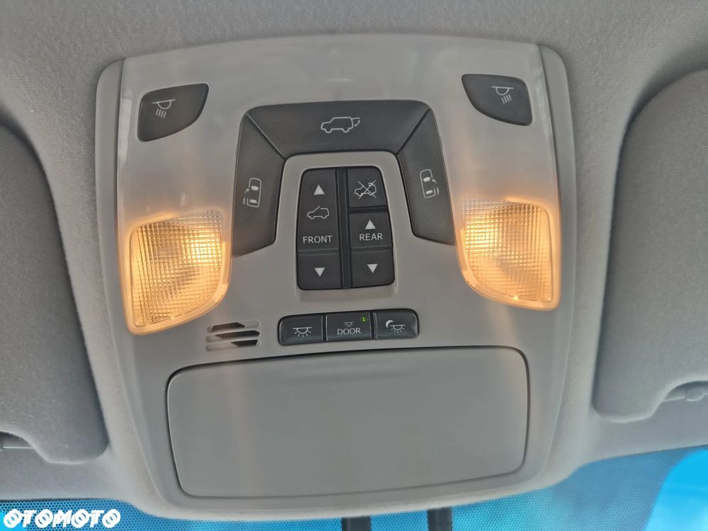 Toyota Sienna - 20
