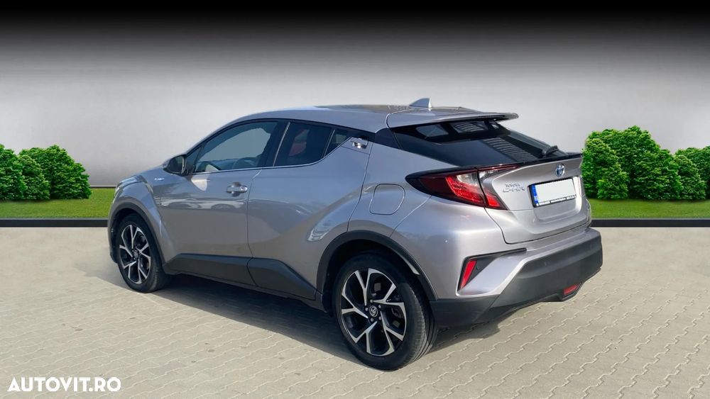 Toyota C-HR 1.8 HSD 122 CP 4x2 CVT Cult - 3