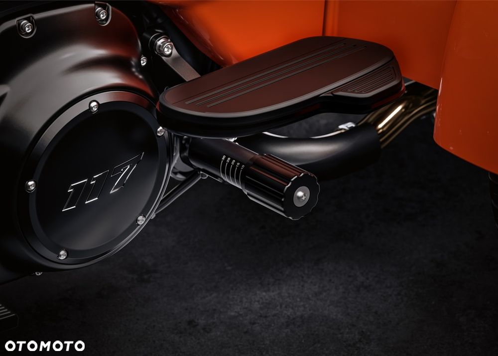 Harley-Davidson Trike Freewheeler - 34