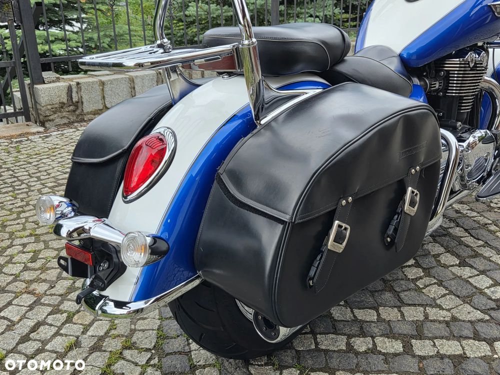 Triumph Thunderbird - 32