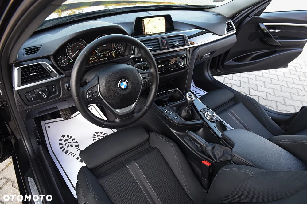 BMW Seria 3 - 28