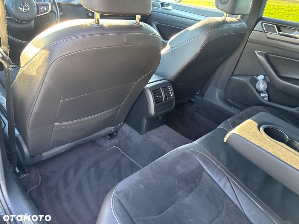 Volkswagen Arteon 2.0 TDI SCR R-Line DSG - 14