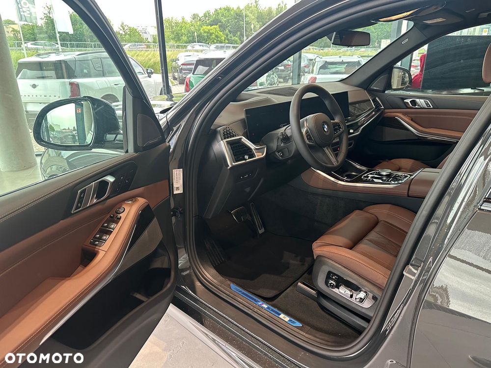 BMW X5 xDrive40d mHEV - 14