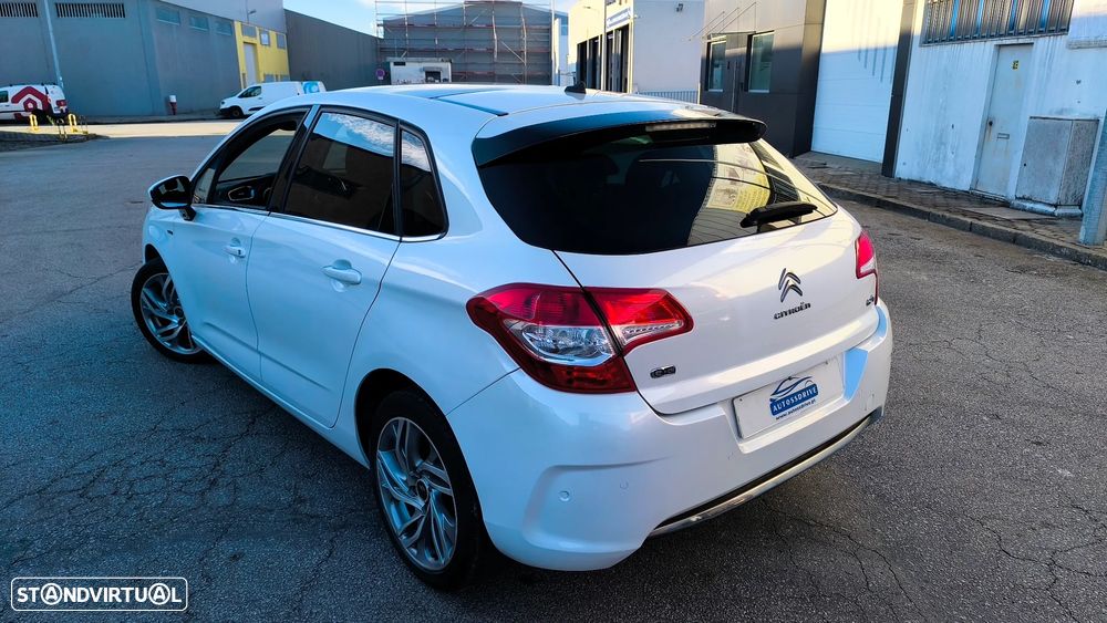 Citroën C4 1.6 e-HDi Exclusive J17 CMP6 - 4