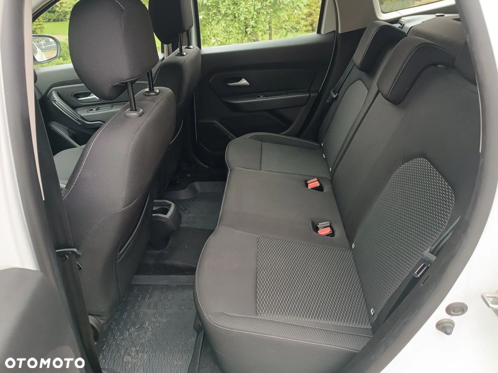 Dacia Duster 1.3 TCe Comfort - 38