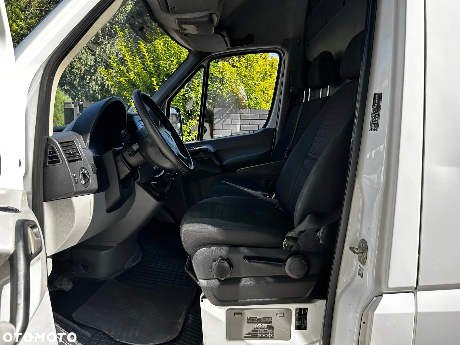 Mercedes-Benz Sprinter - 18