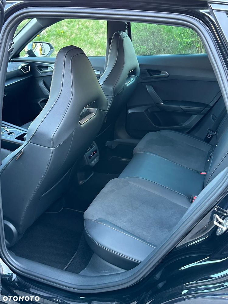 Cupra Formentor 1.5 eTSI mHEV DSG - 11