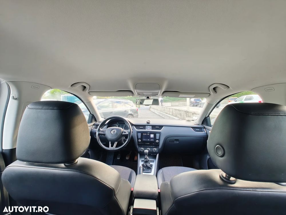 Skoda Octavia 2.0 TDI ELEGANCE - 15