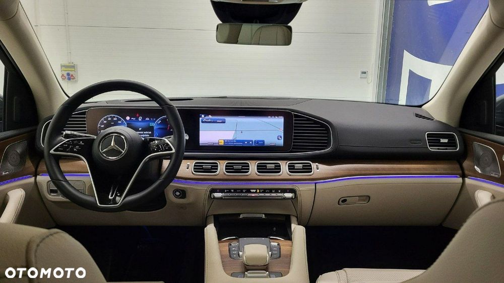 Mercedes-Benz GLE - 19