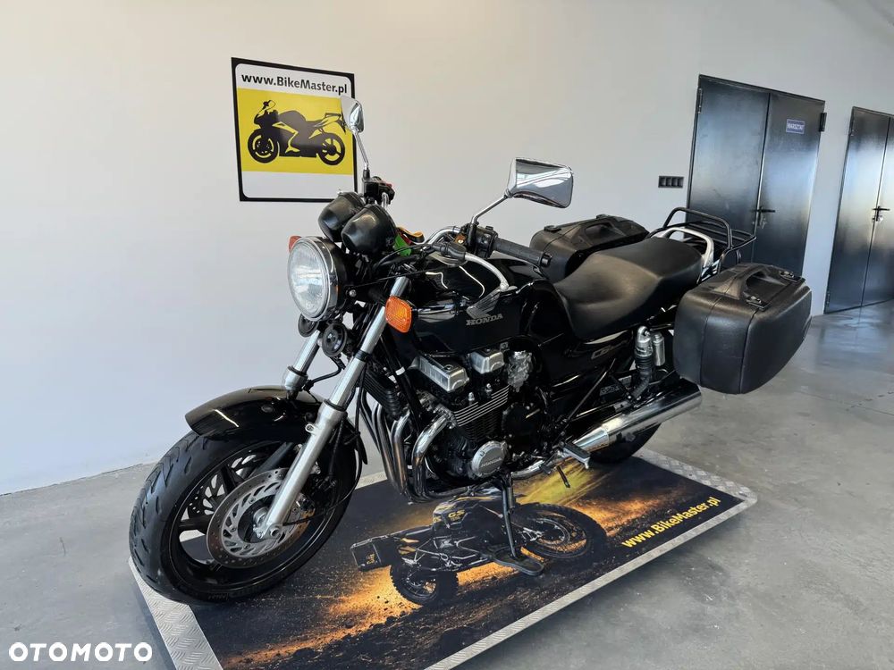 Honda CB - 4