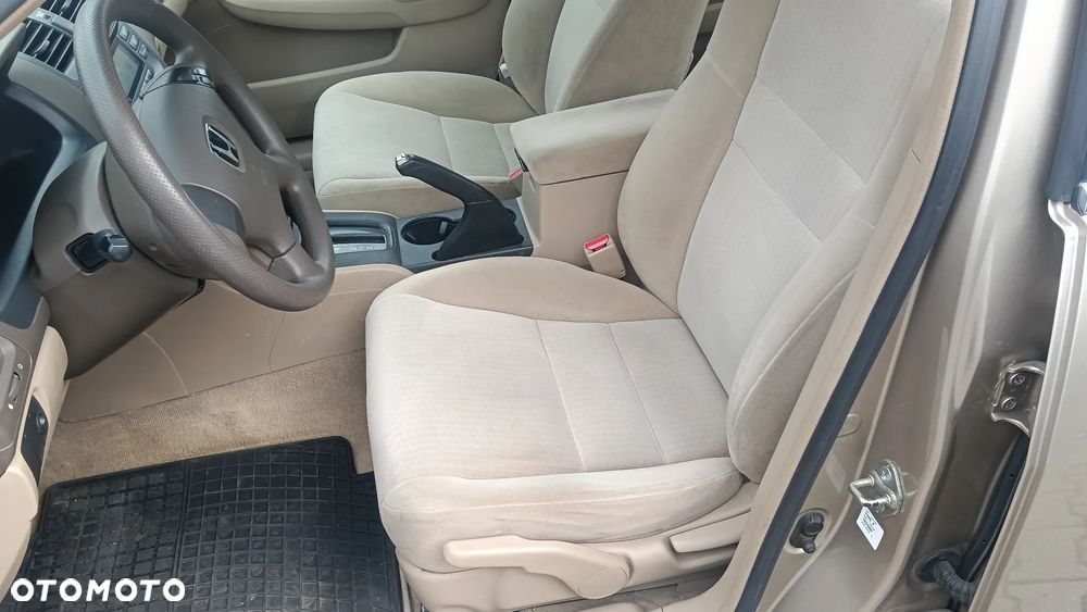 Honda Accord 2.4 LX - 11