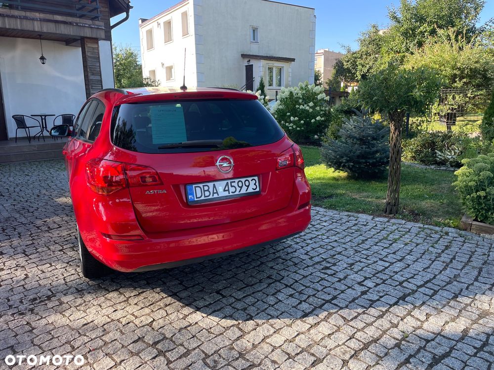Opel Astra 1.6 Color Edition - 4