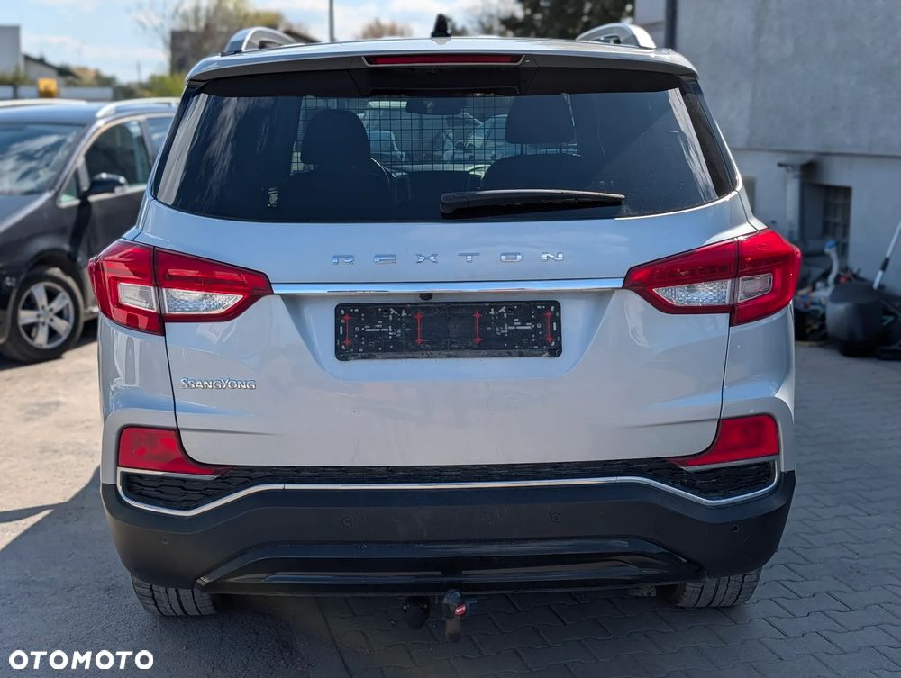 SsangYong/KGM Rexton - 6