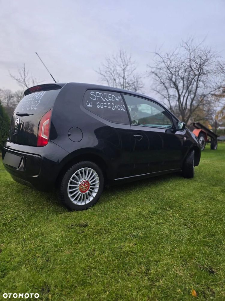Volkswagen up! (BlueMotion Technology) high - 37