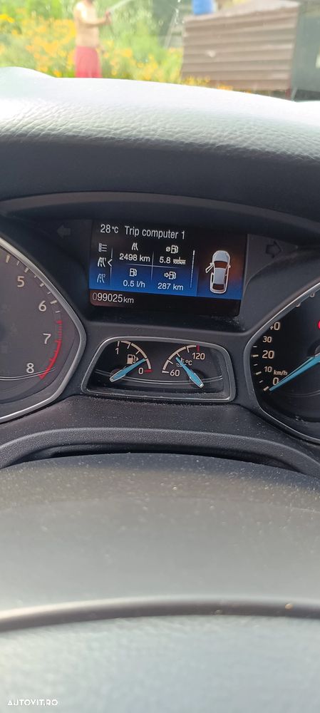 Ford Focus 1.0 EcoBoost Trend - 13