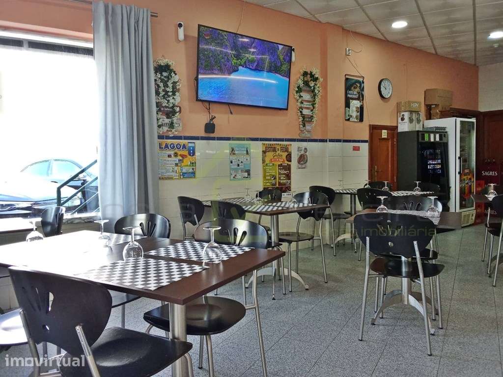 Churrasqueira e Snack Bar para Venda - Grande imagem: 2/14