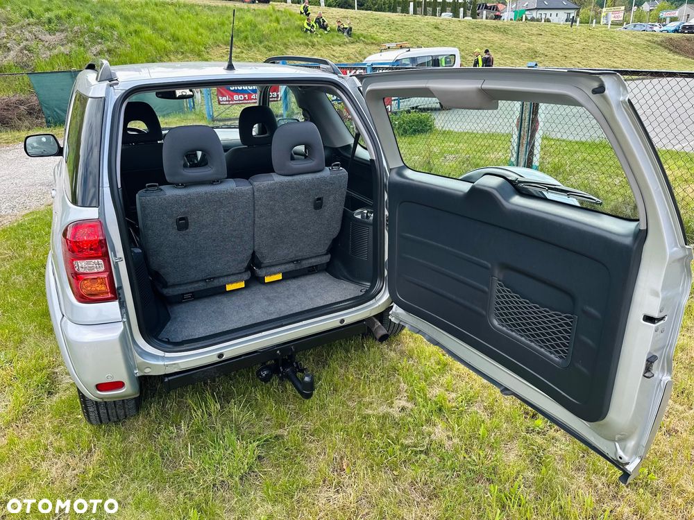 Toyota RAV4 - 27
