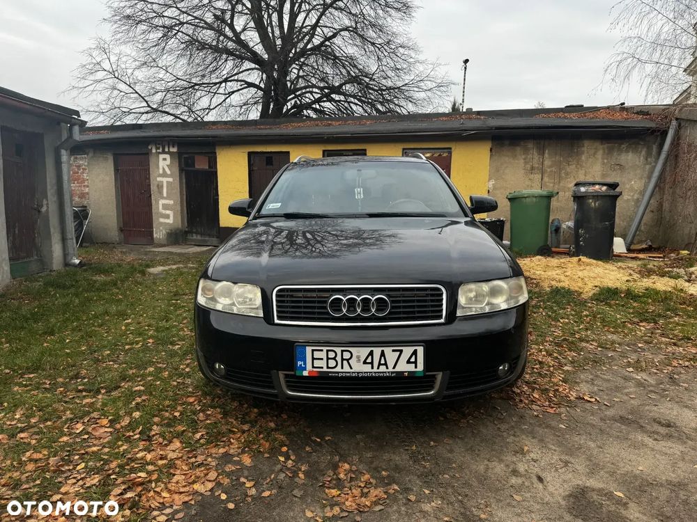 Audi A4 Avant - 1
