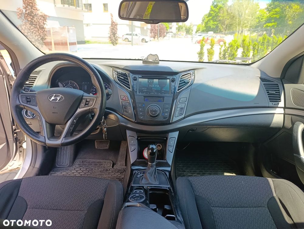 Hyundai i40 1.7 CRDi Comfort DCT - 8