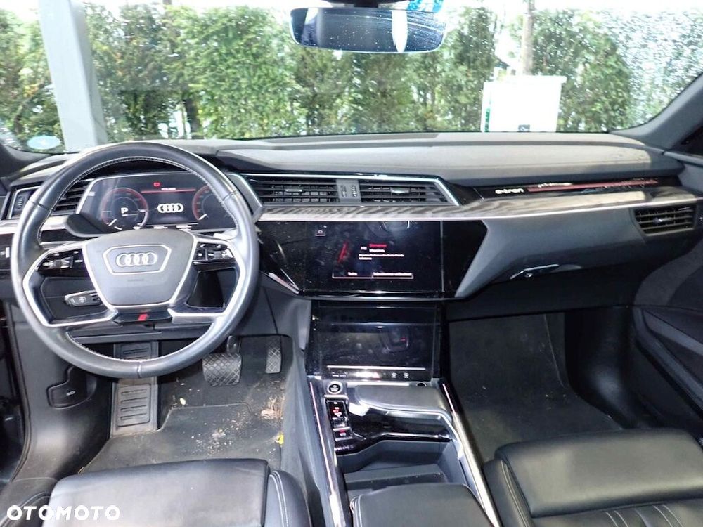 Audi e-tron Sportback 50 quattro - 8