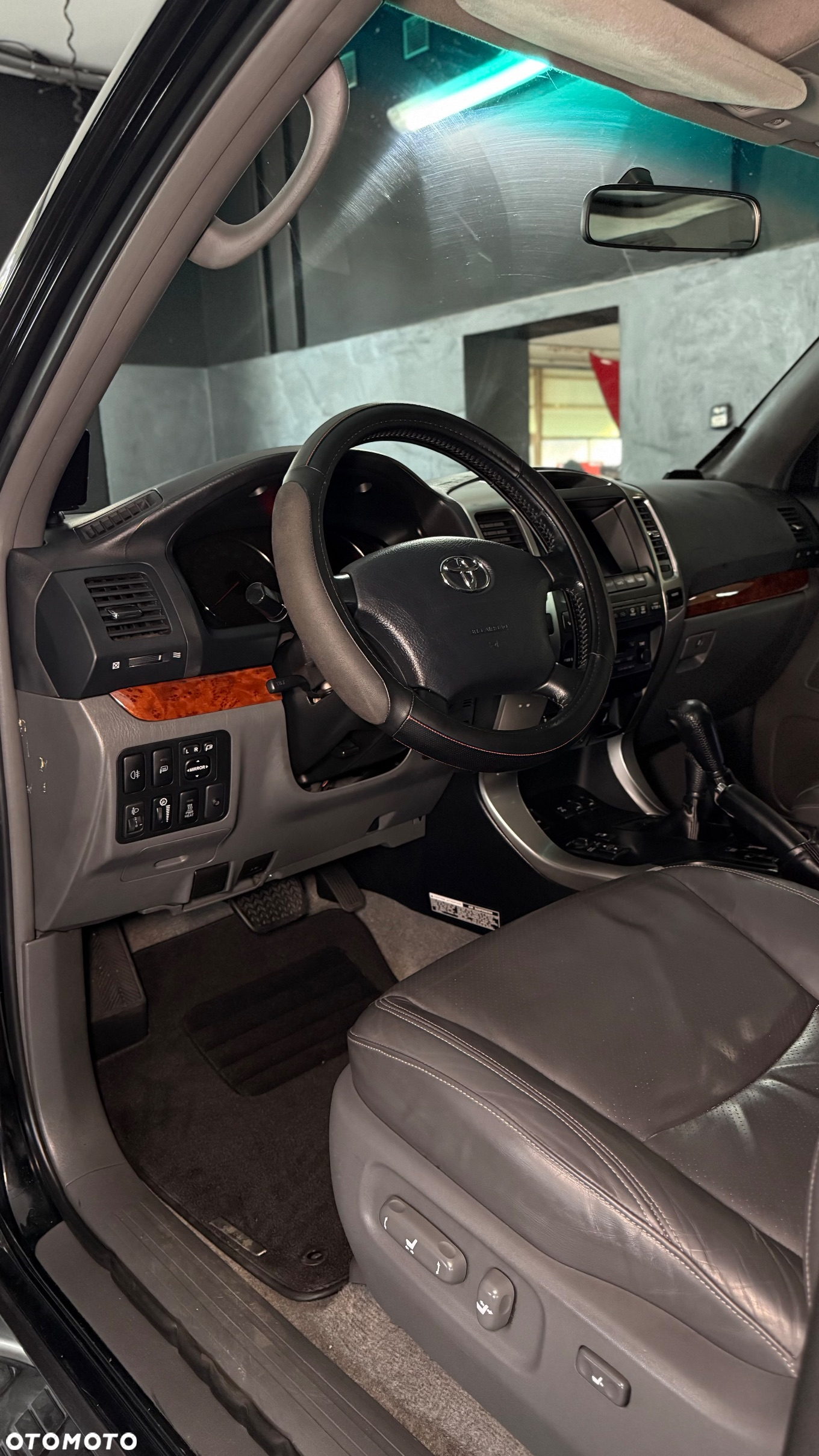 Toyota Land Cruiser 3.0 D-4D Automatik Executive - 7