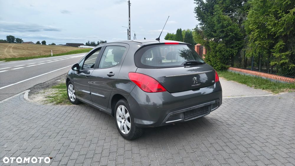 Peugeot 308 120 VTi Style - 8