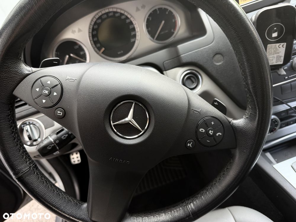 Mercedes-Benz Klasa C - 7