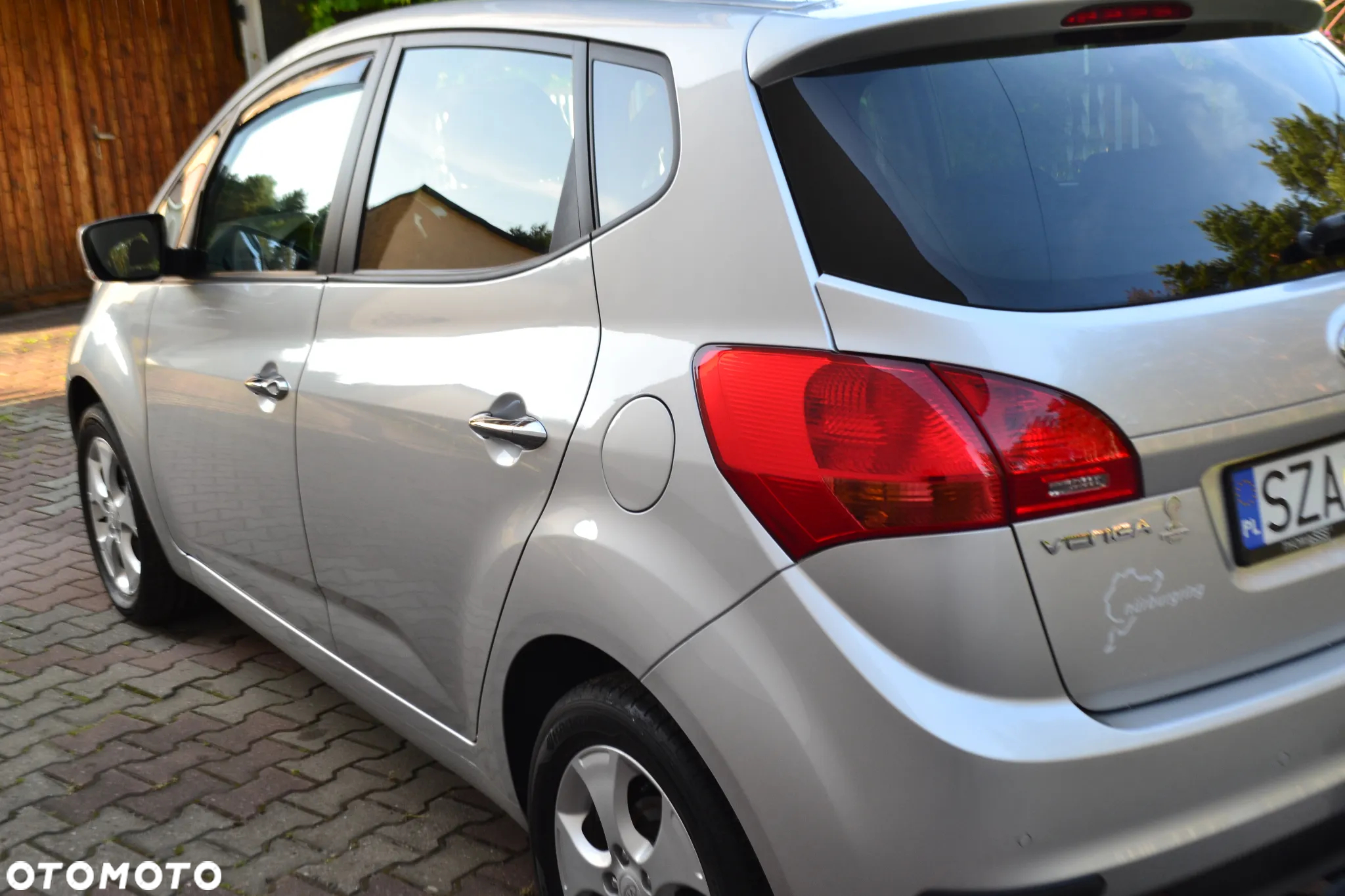 Kia Venga 1.6 CRDi 128 Fifa World Cup Edition - 13
