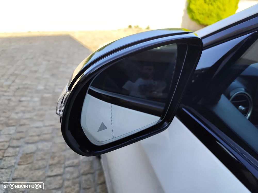 Mercedes-Benz E 300 de Exclusive Line - 17