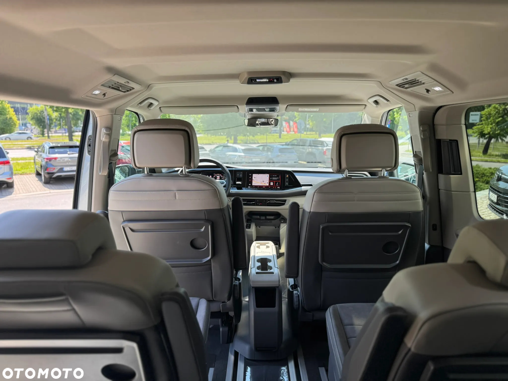 Volkswagen Multivan 2.0 TDI L2 Life DSG - 25