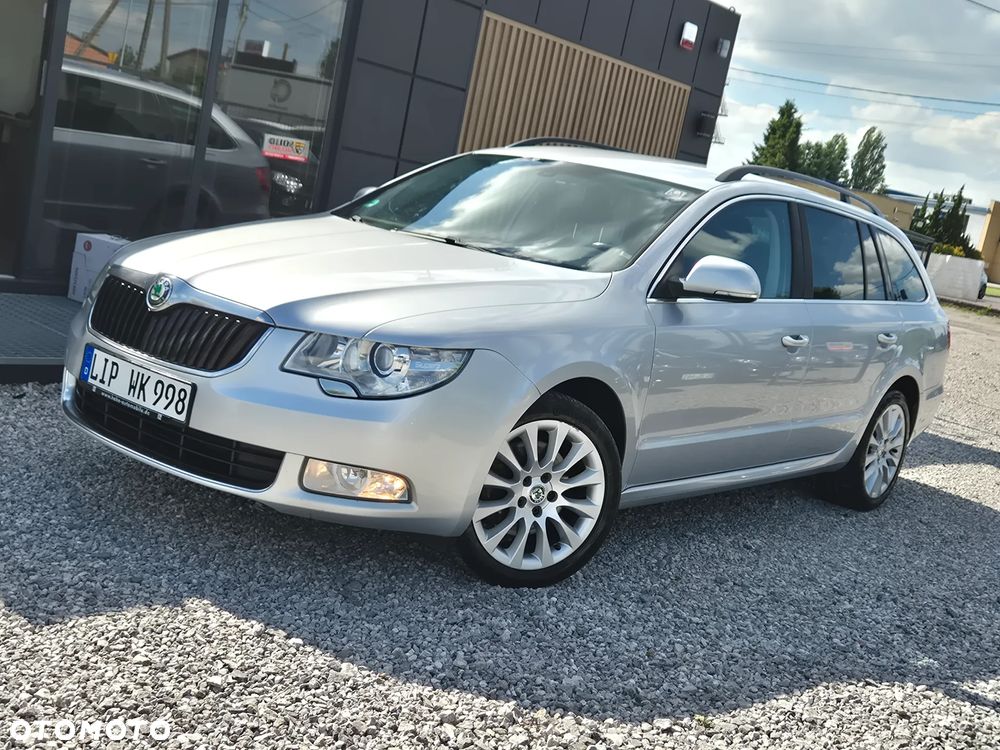 Skoda Superb 2.0 TDI DSG Exclusive - 3
