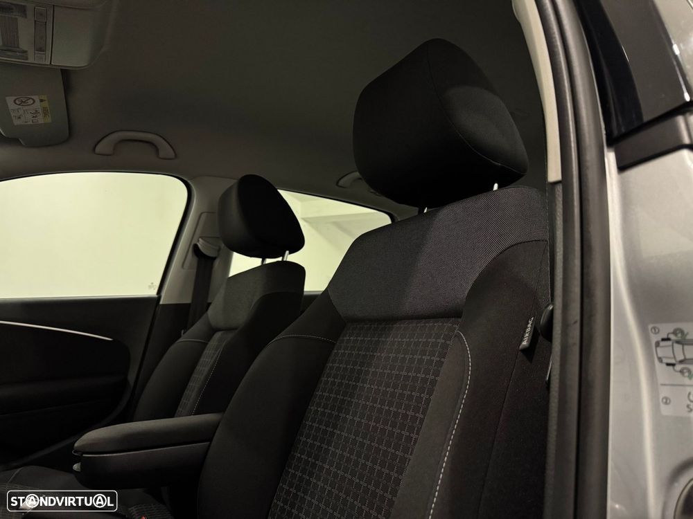 VW Polo 1.4 TDi Confortline - 24