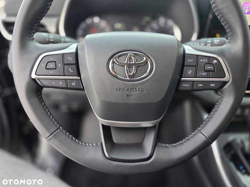 Toyota Highlander - 13