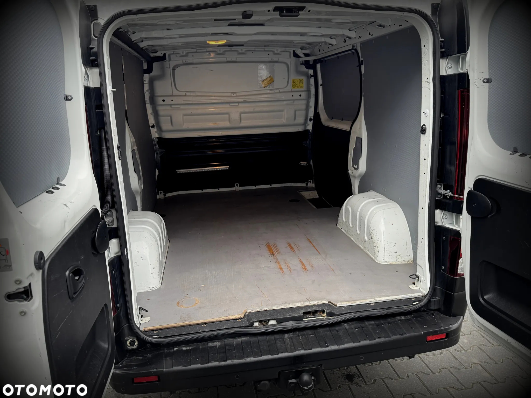 Renault TRAFIC - 25