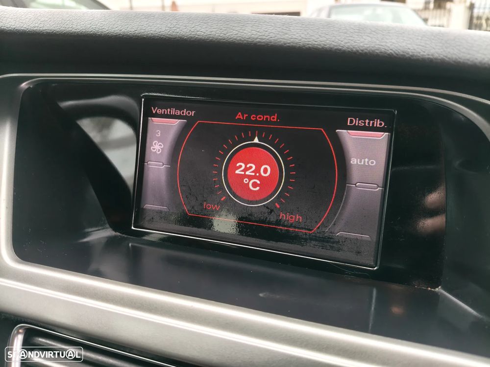 Audi A4 Avant 2.0 TDi Advance - 17