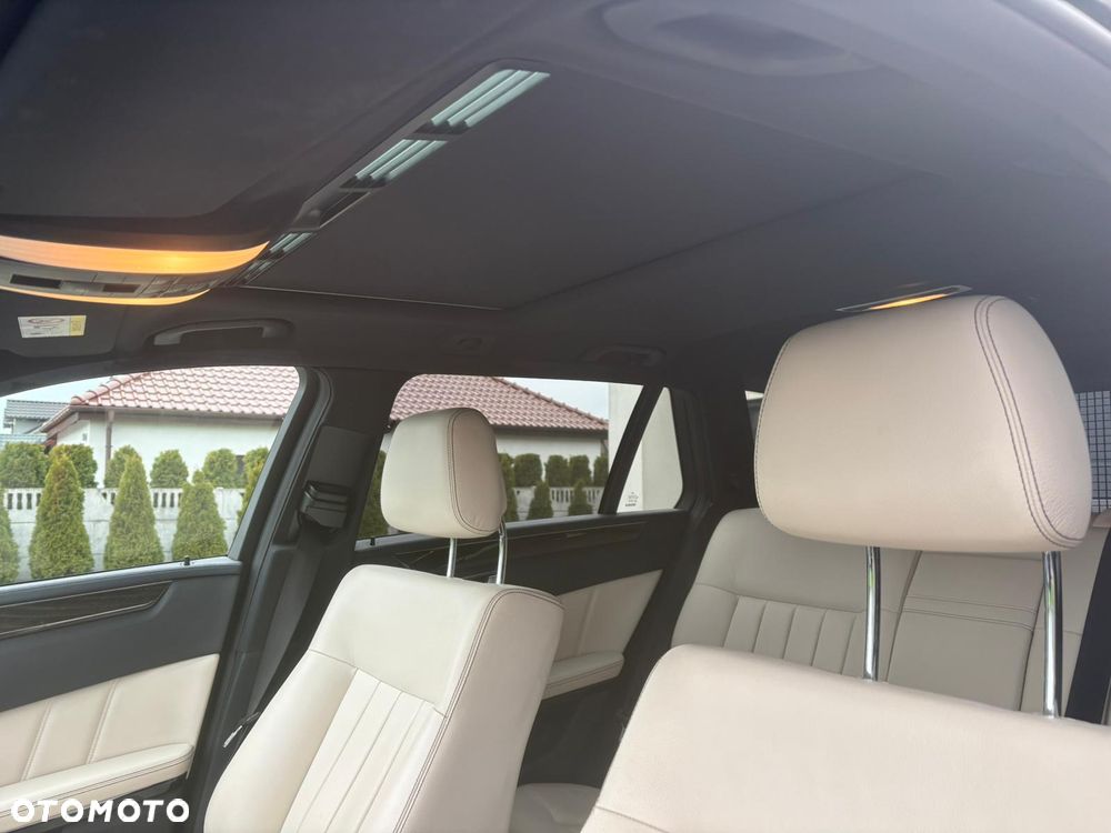 Mercedes-Benz Klasa E - 21