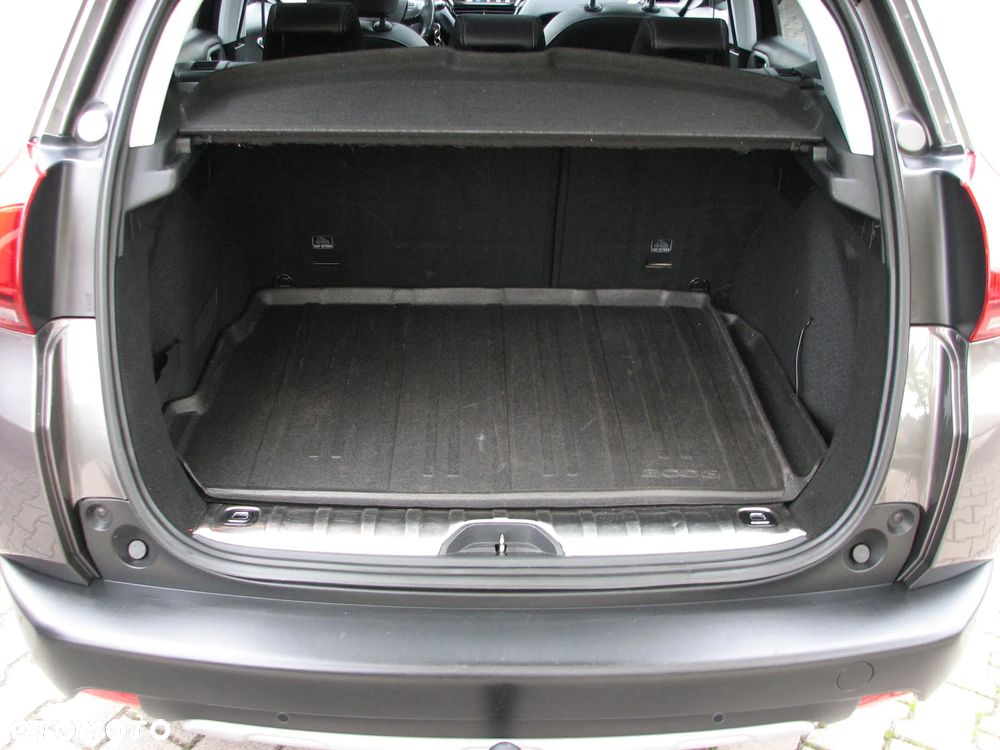 Peugeot 2008 BlueHDi 100 STOP & START Allure - 35