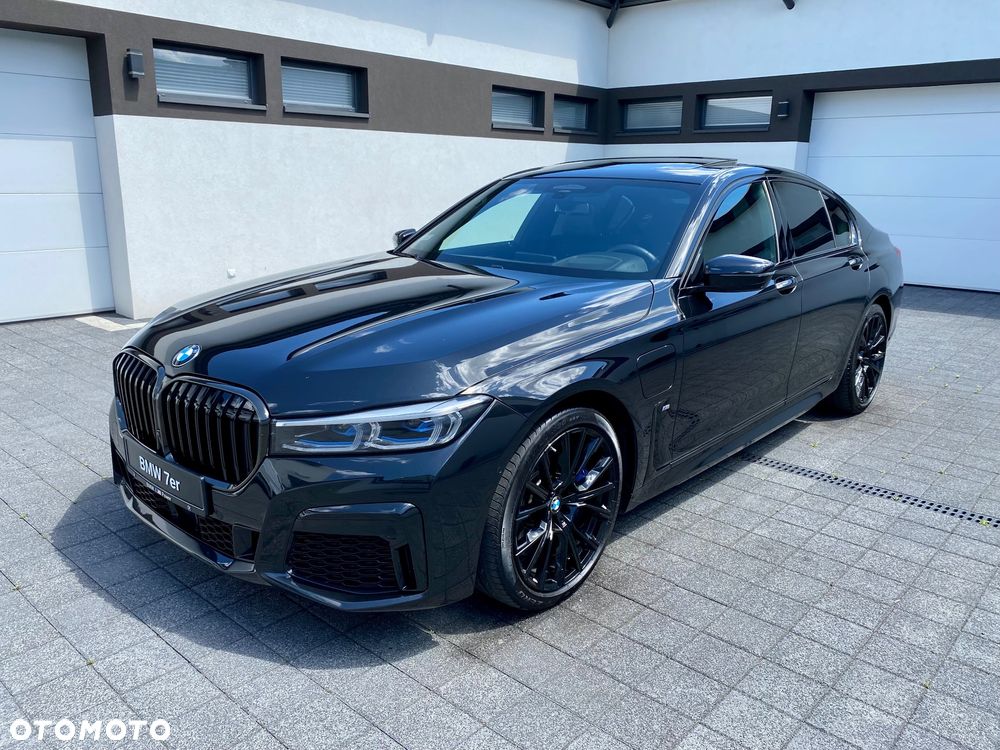 BMW Seria 7 745e sport